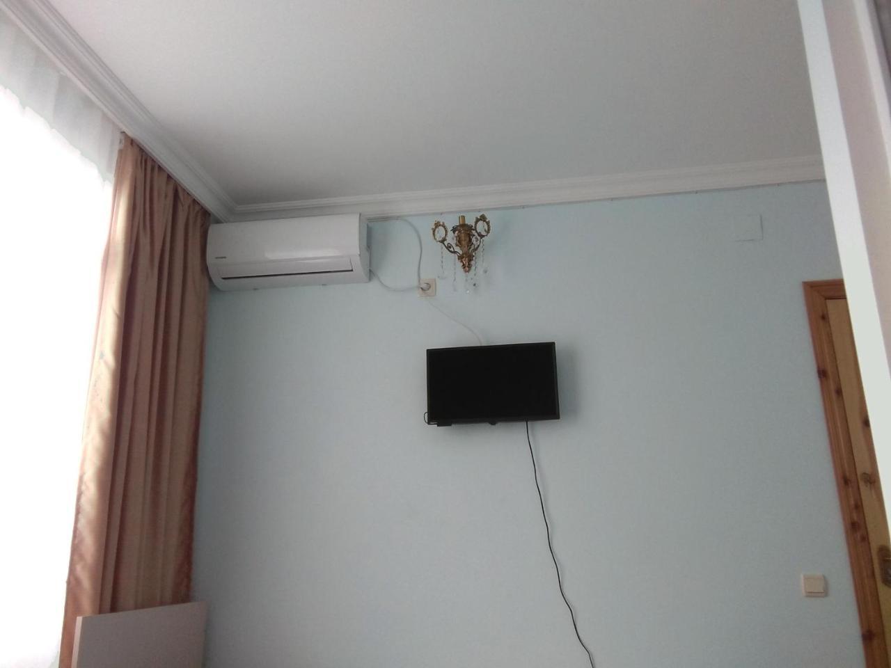 Str.Agmashenebeli 548 호텔 코불레티 외부 사진